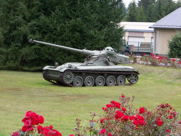 AMX-13.75 La Courtine.JPG