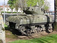 M4A1 Sherman St Maixent 8.JPG