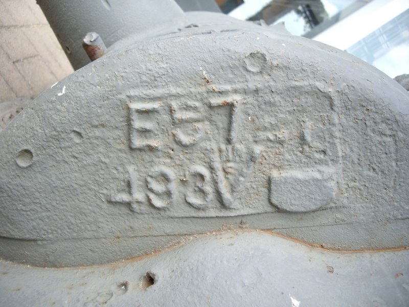 M4 Sherman Firefly turret Bastogne gun mount casting mark.JPG