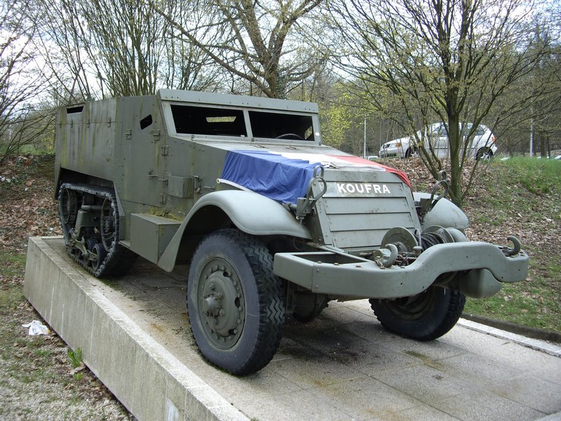 M16 Half-Track Saint-Cyr 1.JPG