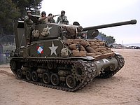 M4 76mm HVSS Jeep Sud Est 6.JPG