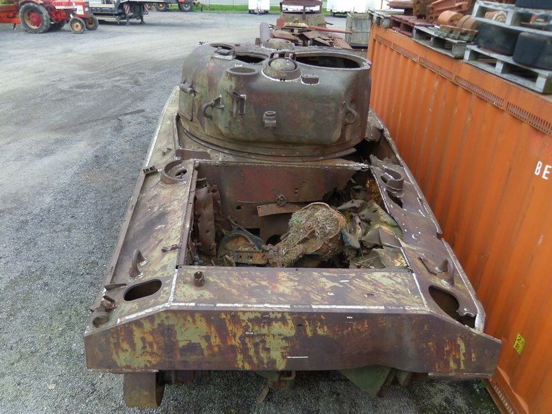 M4 105mm Carentan 8.JPG