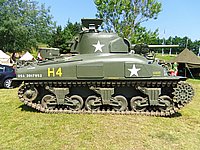 M4A1 Sherman PCF Balmoral Green 9.JPG