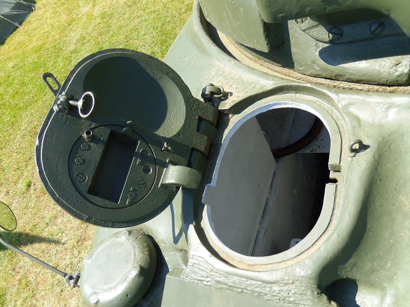 M4A1 Sherman PCF Balmoral Green 35.JPG