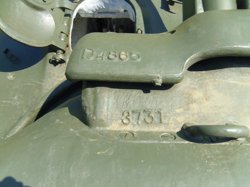 M4A1 Sherman PCF Balmoral Green gun mantlet casting mark 2.JPG