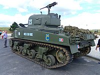 M4A2 Sherman Arcis Balmoral Green 7.JPG