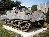 M7B2 Priest Draguignan 10.JPG