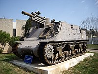 M7B2 Priest Draguignan 2.JPG