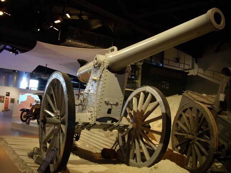 French 120mm de Bange cannon Meaux 1.JPG