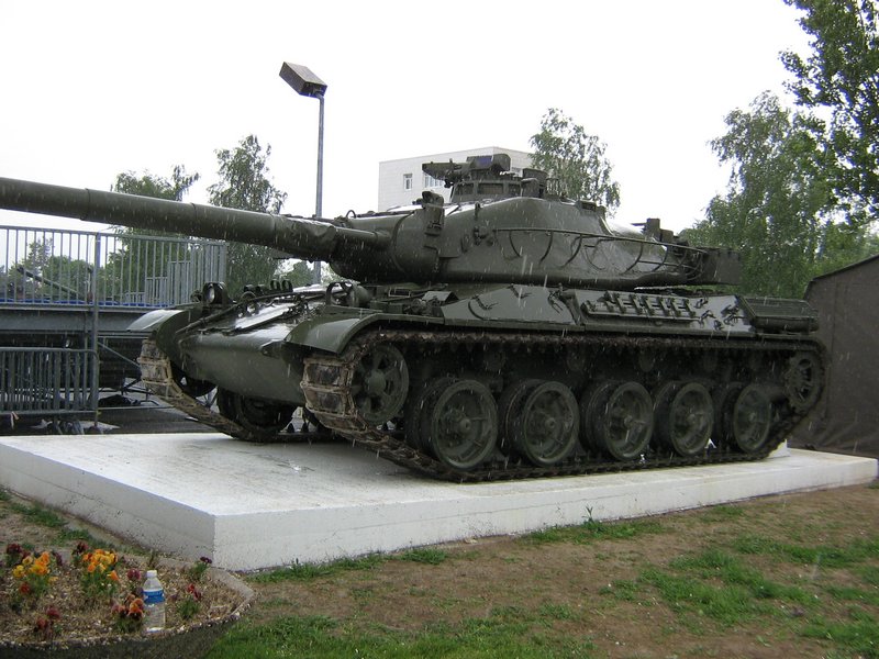 AMX-30B2 Mourmelon 2.JPG
