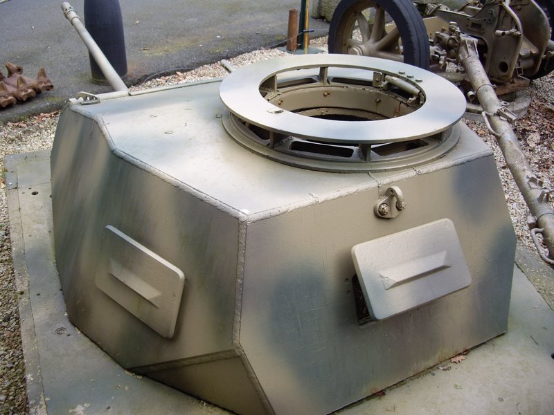 PzKpfw II turret Lehon 3.JPG