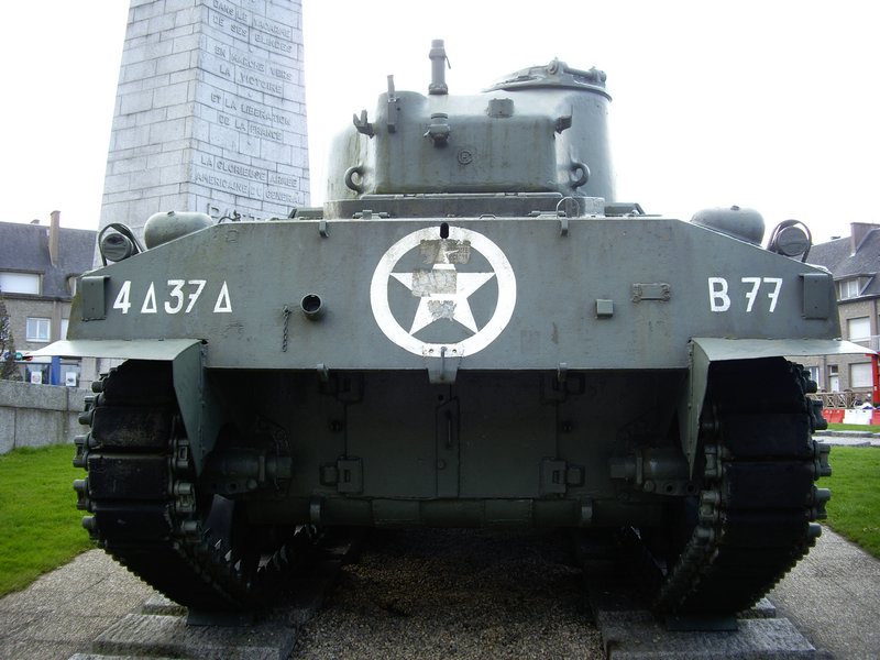 M4A4T Sherman Avranches 8.JPG