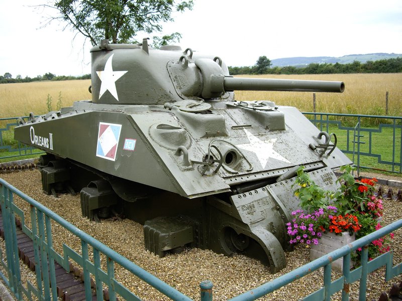 M4A4 Sherman Beaune 1.JPG