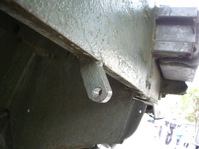M4A1 Sherman La-Roche-en-Ardenne 34.JPG