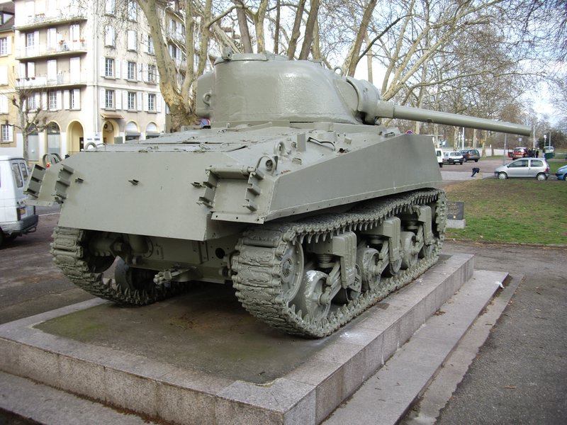 M4A3 Sherman Strasbourg 6.JPG