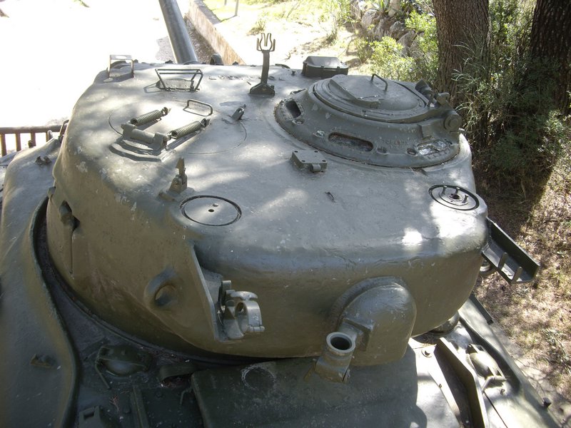 M4A1E8 Sherman Toulon 13.JPG