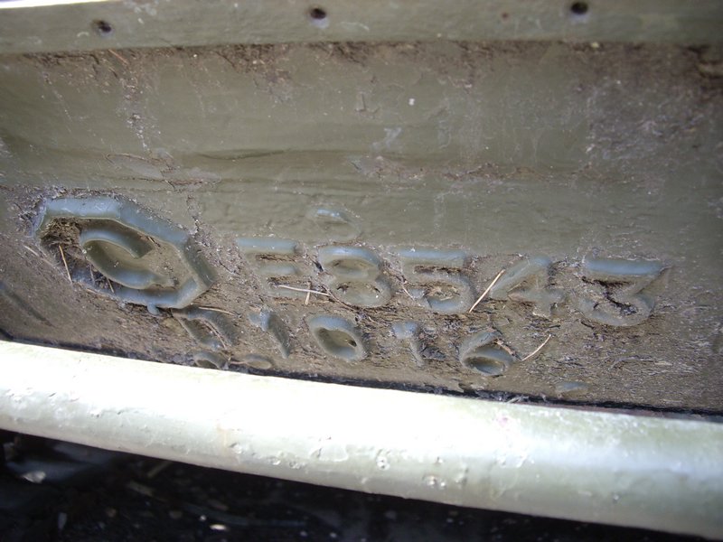 M4A1E8 Sherman Toulon differential casting mark.JPG