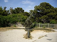 90mm AA gun Toulon 1.JPG