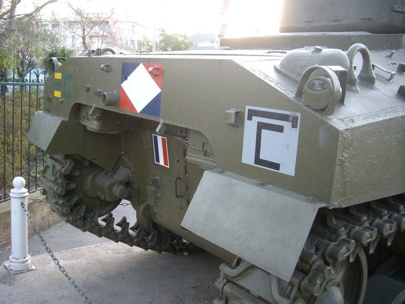 M4 Sherman La-Valette-du-Var 11.JPG