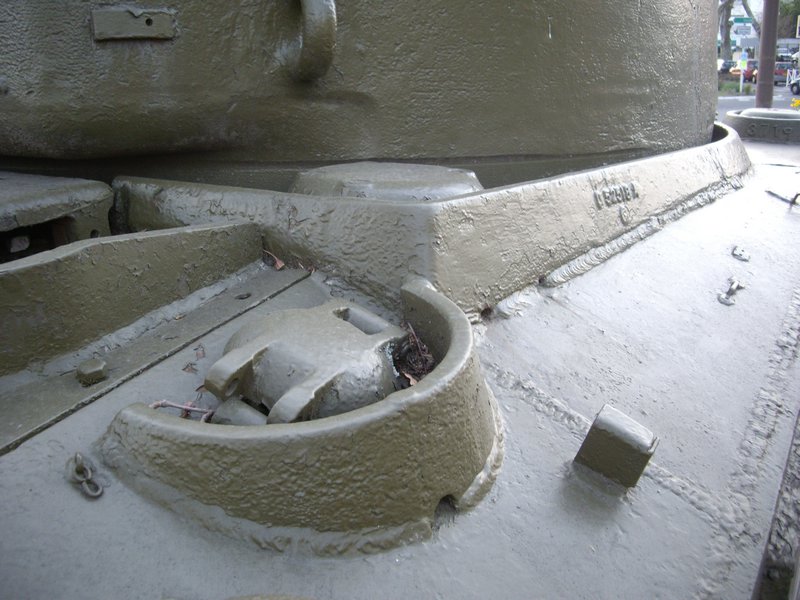 M4 Sherman La-Valette-du-Var 33.JPG