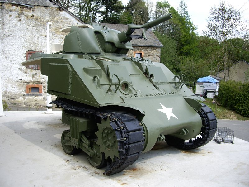 M4 Sherman Wibrin 2.JPG