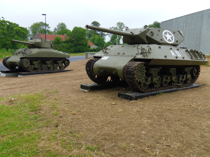 M10 TD Overlord Museum Colleville 1.JPG