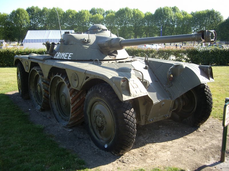 EBR-90 Saumur 1.JPG