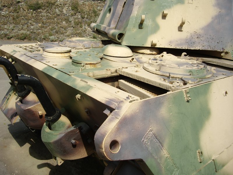Tiger II La Gleize 44.JPG