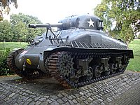 M4A1E9 Sherman Woensdrecht 1.JPG